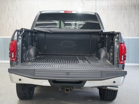 Used 2017 Ford F150 Lariat w/ Equipment Group 502A Luxury image 34