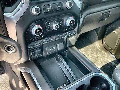 Certified 2020 GMC Sierra 2500 SLT w/ SLT Premium Plus Package image 19