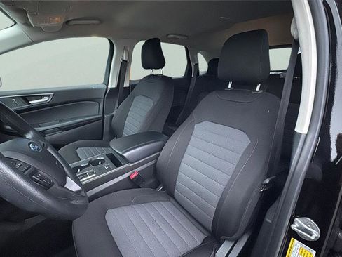 Certified 2024 Ford Edge SE w/ Black Appearance Package AWD/4WD image 15