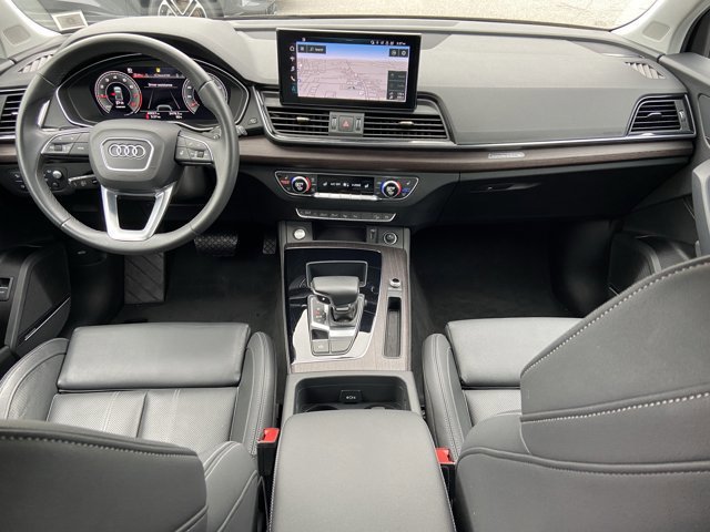 Used 2022 Audi Q5 2.0T Prestige AWD/4WD image 11