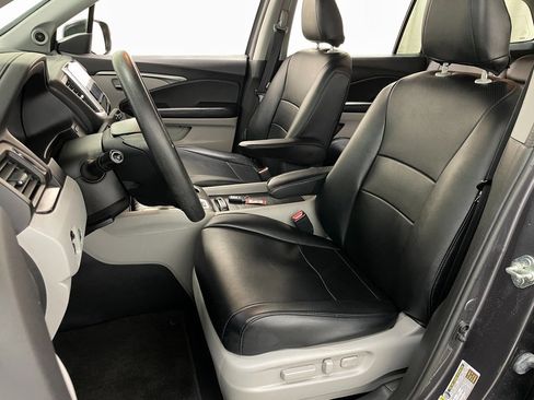 Used 2016 Honda Pilot EX image 20