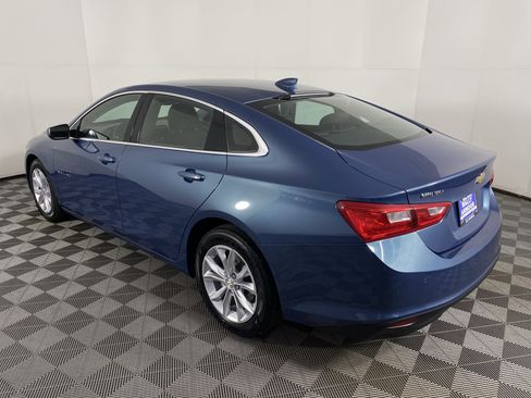 Used 2025 Chevrolet Malibu LT image 9