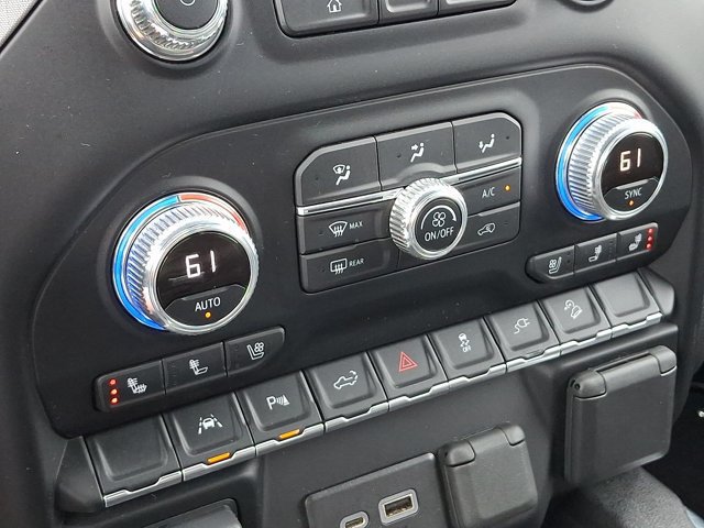 Used 2022 GMC Sierra 1500 SLT w/ SLT Premium Plus Package AWD/4WD image 22