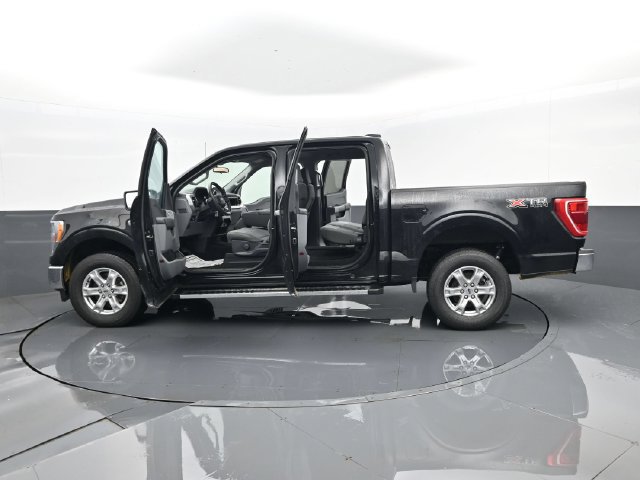 Used 2022 Ford F150 XLT w/ XTR Package AWD/4WD image 28