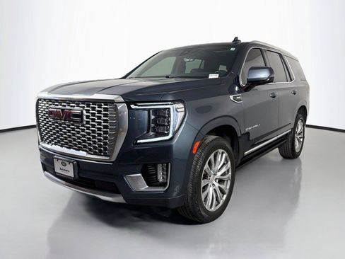 Used 2021 GMC Yukon Denali w/ Denali Premium Package AWD/4WD image 1