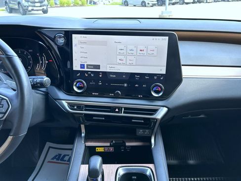 Used 2024 Lexus RX 350 Premium w/ Convenience Package AWD/4WD image 13