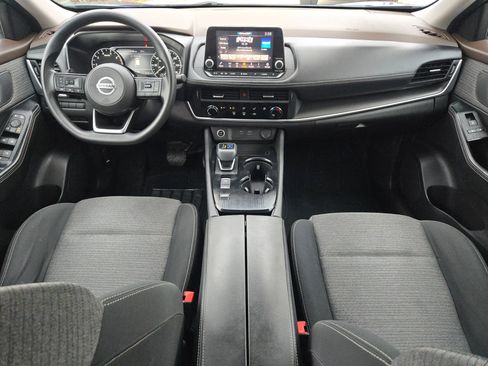 Used 2021 Nissan Rogue S image 15