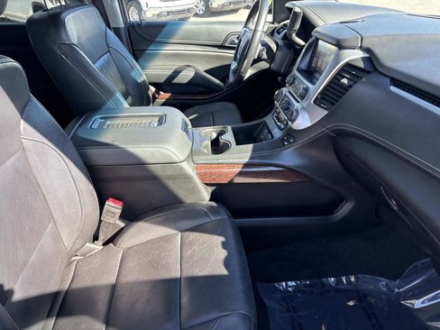 Used 2017 GMC Yukon SLT w/ Open Road Package image 35