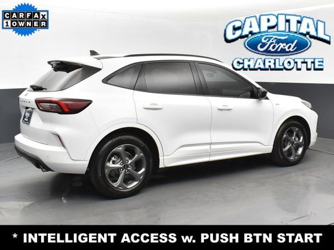 Used 2023 Ford Escape ST-Line w/ Tech Pack #1 image 8