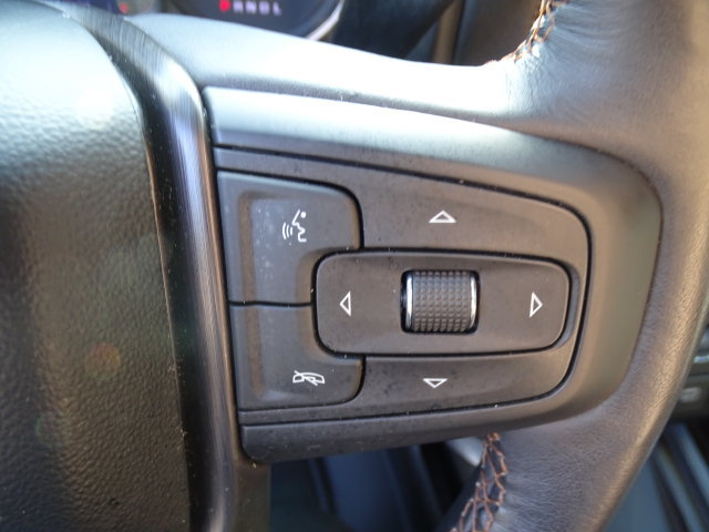 Certified 2022 GMC Sierra 2500 AT4 w/ AT4 Preferred Package AWD/4WD image 9