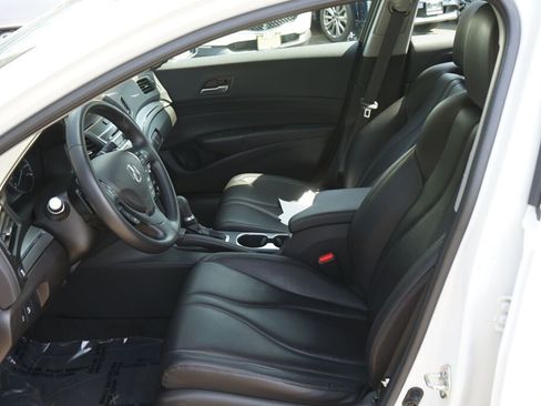 Used 2019 Acura ILX FWD image 14