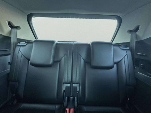Used 2019 Volkswagen Atlas SE w/ Towing Package AWD/4WD image 13