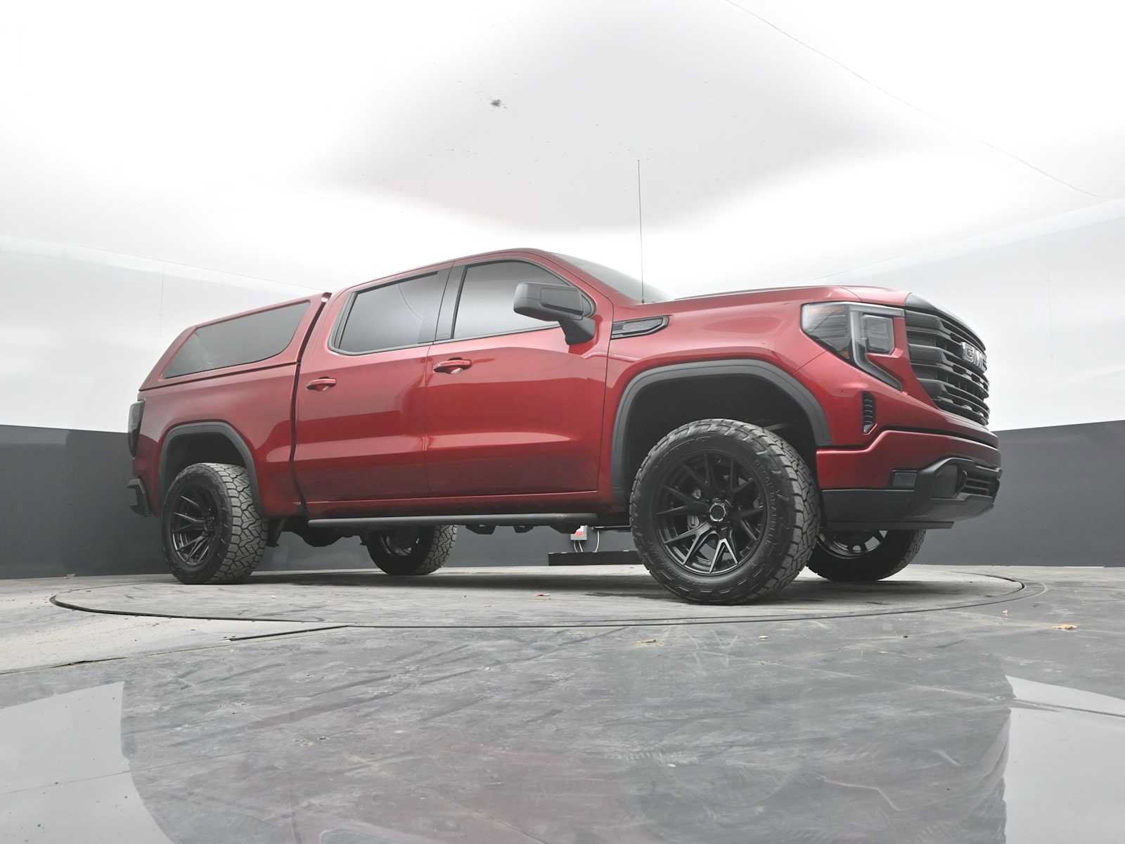 Used 2022 GMC Sierra 1500 Elevation w/ X31 Off-Road Package AWD/4WD image 28