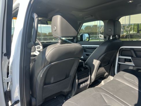 Used 2024 Land Rover Defender 110 S AWD/4WD image 32