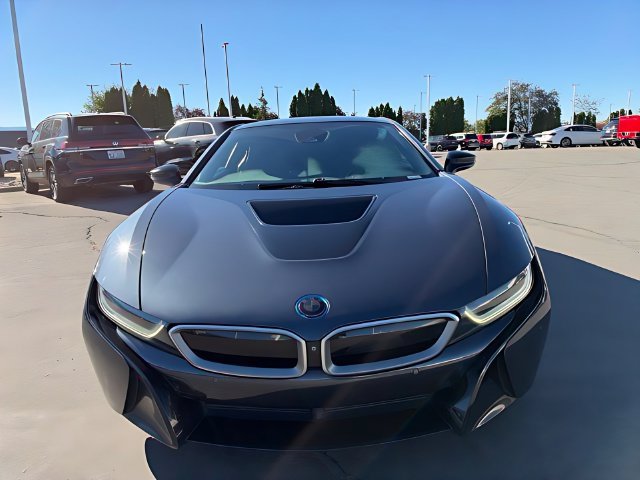 Used 2017 BMW i8 AWD/4WD image 9