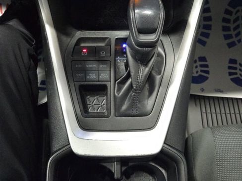 Certified 2023 Toyota RAV4 LE image 25