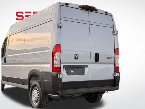 Used 2026 RAM ProMaster 1500 w/ Safety Group FWD image 3