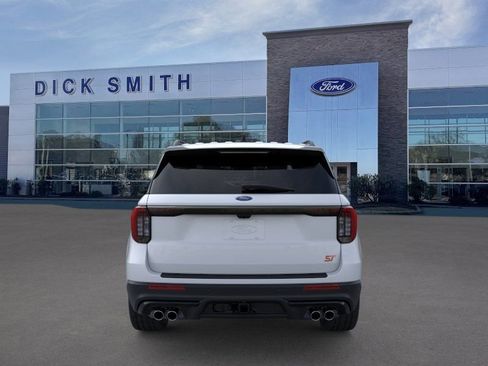 New 2026 Ford Explorer ST image 5
