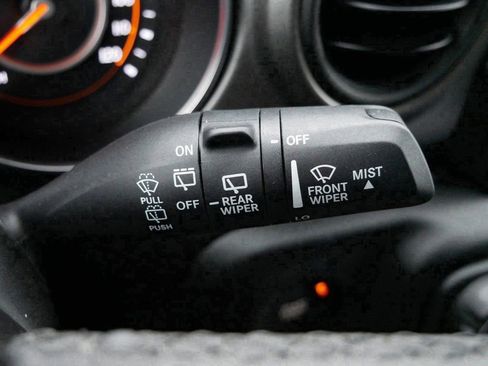 Used 2023 Jeep Wrangler Sport S image 28