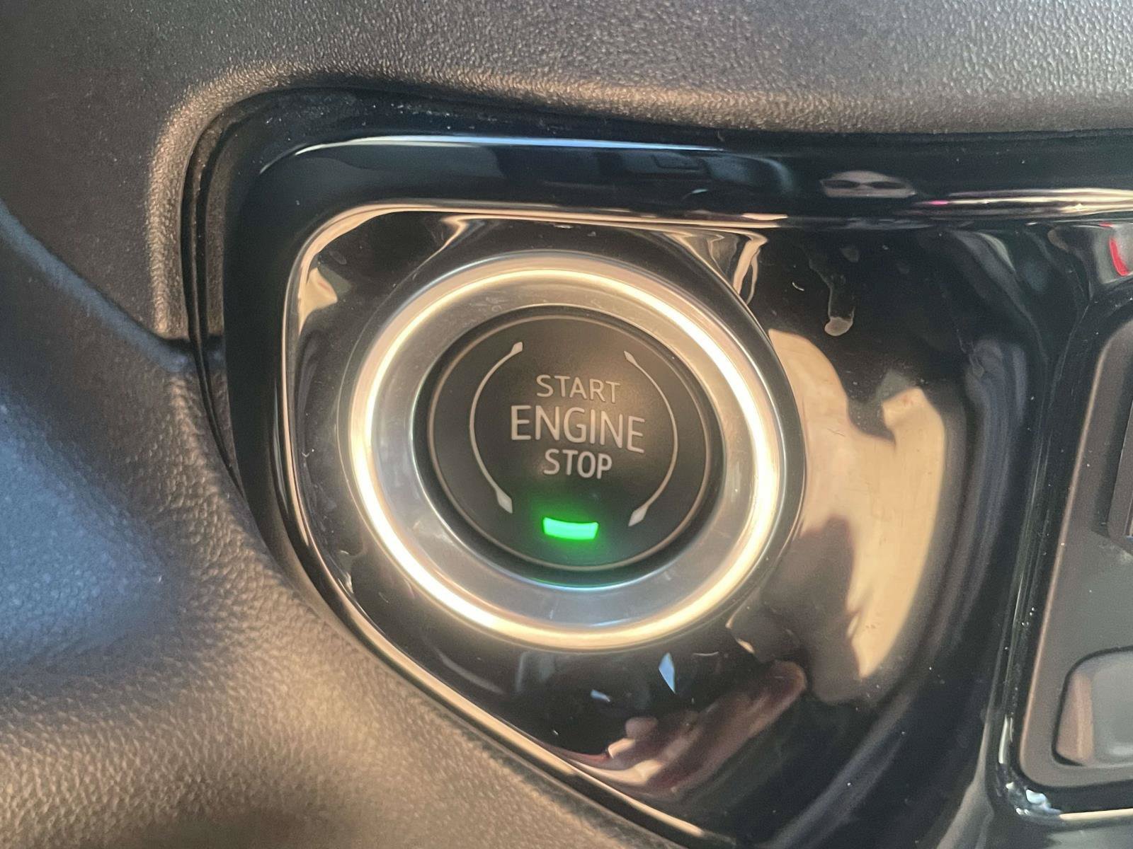 Used 2023 Chevrolet Silverado 1500 RST AWD/4WD image 22