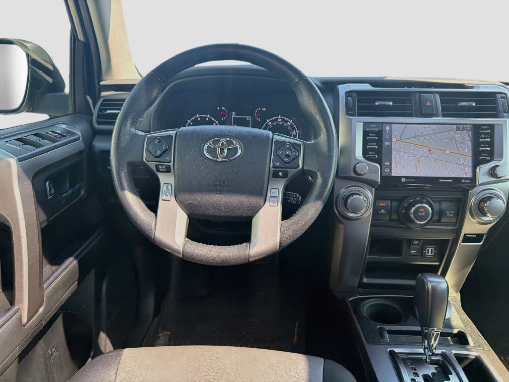 Used 2020 Toyota 4Runner SR5 Premium w/ Moonroof Package AWD/4WD image 24