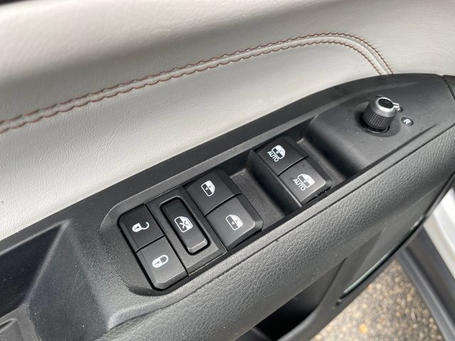 Used 2024 Jeep Compass Limited AWD/4WD image 17