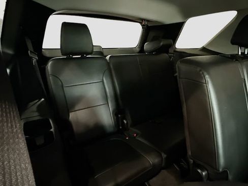 Used 2020 Chevrolet Traverse LT AWD/4WD image 27