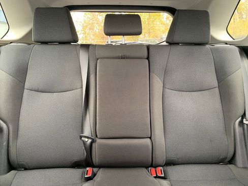 Used 2025 Toyota RAV4 LE image 37