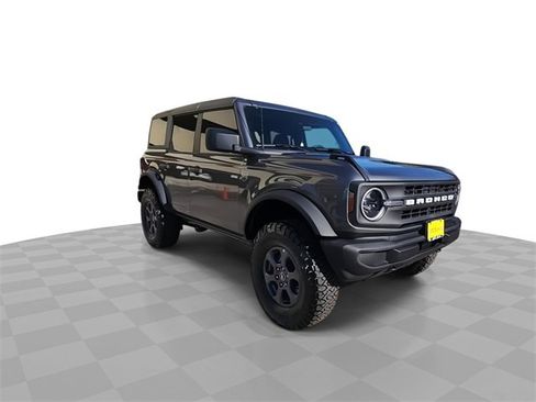 Used 2025 Ford Bronco Big Bend image 2