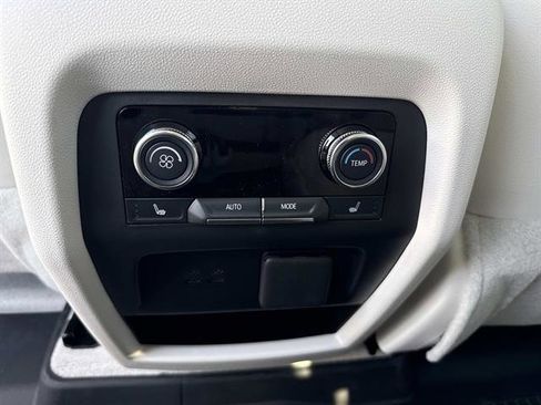 New 2026 Buick Enclave Avenir w/ Super Cruise Package image 18