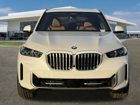 New 2026 BMW X5 sDrive40i w/ Executive Package image 3