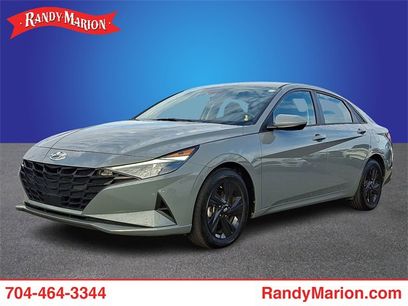 Used 2021 Hyundai Elantra SEL w/ Convenience Package