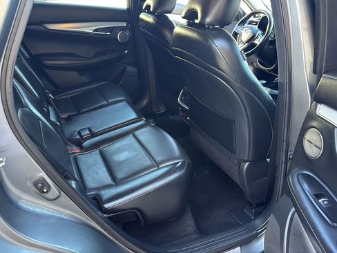 Used 2019 INFINITI QX50 Essential w/ Premium Heat Package image 32