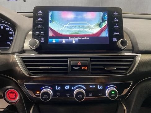 Used 2018 Honda Accord Sport image 18