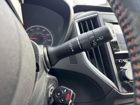 Used 2019 Subaru Crosstrek 2.0i Premium image 24