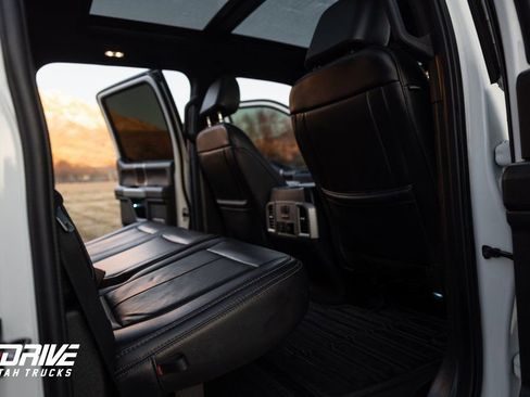 Used 2022 Ford F350 Lariat w/ Lariat Ultimate Package image 18