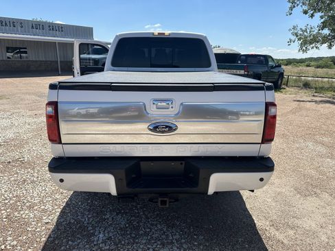 Used 2016 Ford F250 Platinum AWD/4WD image 8