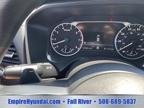 Used 2024 Nissan Rogue SV AWD/4WD image 30