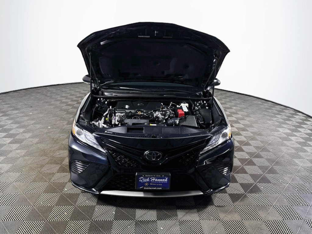 Used 2020 Toyota Camry XSE FWD image 21