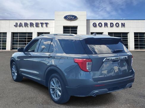 Certified 2023 Ford Explorer Limited w/ Limited Technology Package AWD/4WD image 3