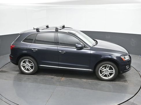 Used 2017 Audi Q5 2.0T Premium Plus w/ Technology Package AWD/4WD image 30
