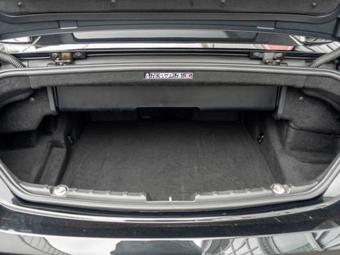 Used 2014 BMW M6 Convertible image 40