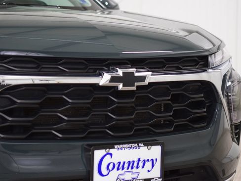 Used 2025 Chevrolet Trax LT w/ Driver Confidence Package FWD image 11