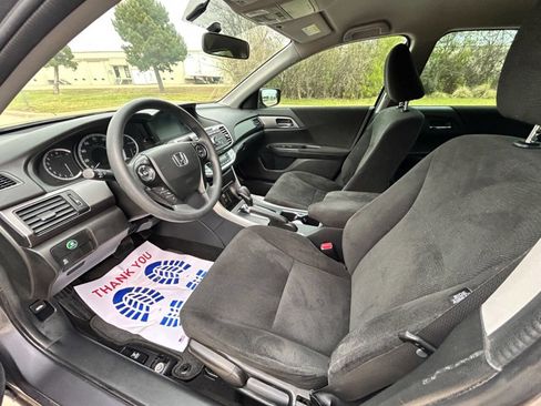 Used 2013 Honda Accord LX image 10