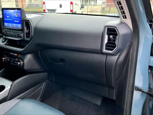 Used 2021 Ford Bronco Sport Outer Banks w/ Outer Banks Package (96D) image 19