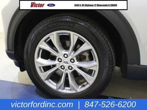 Used 2023 Ford Explorer XLT w/ Equipment Group 202A image 30