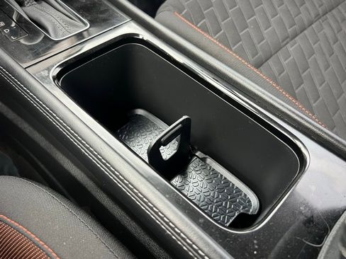 Used 2021 Nissan Kicks SR image 44