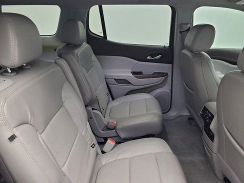 Used 2022 GMC Acadia SLE w/ Driver Convenience Package FWD image 19