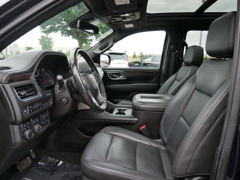 Used 2021 Chevrolet Tahoe LT w/ LT Signature Package AWD/4WD image 9