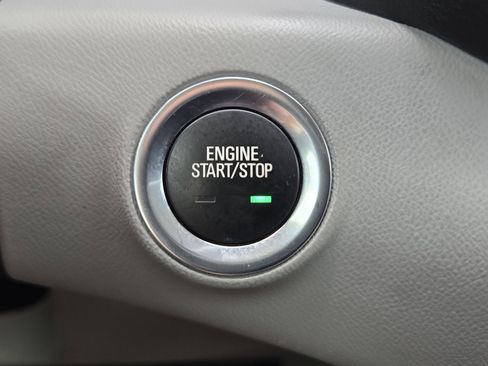 Used 2022 GMC Terrain SLT FWD image 26